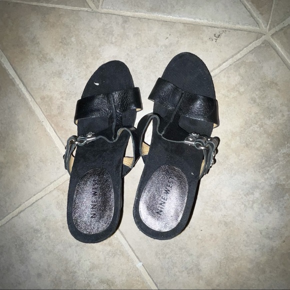 Black leather platform shoes 5.5US - Picture 2 of 3